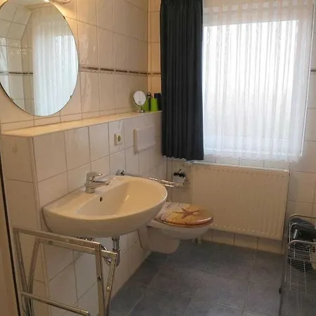 Dom wakacyjny With 2 Bedrooms *