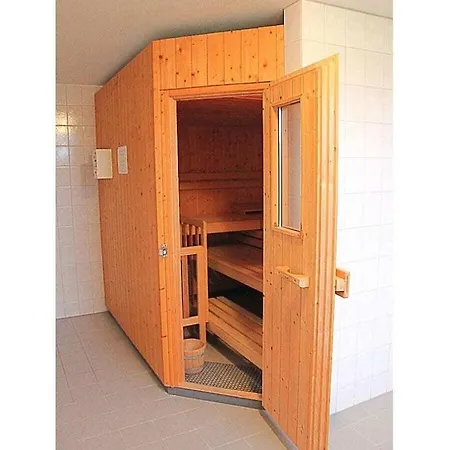 With 2 Bedrooms *